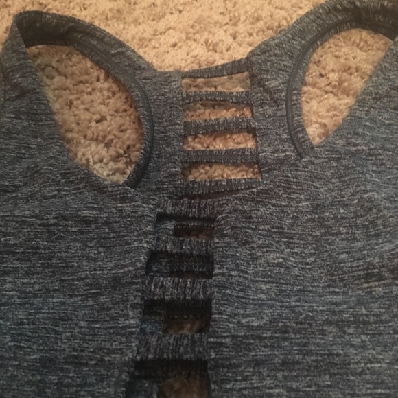 VS sports bra - Picture 3 of 5